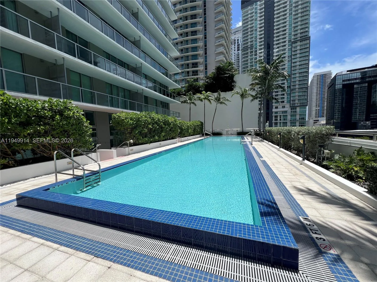 79 SW 12th St # 1704-S, Miami, FL 33130 photo 13