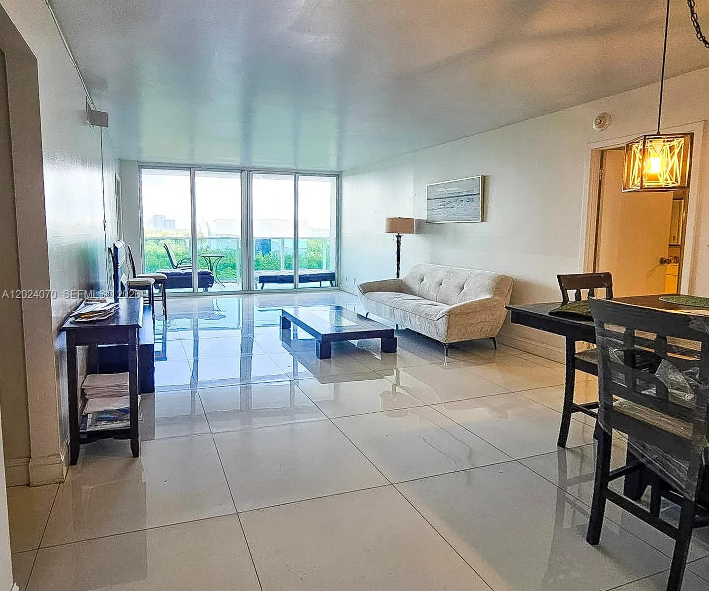 100 Bayview Dr # 722, Sunny Isles Beach, FL 33160