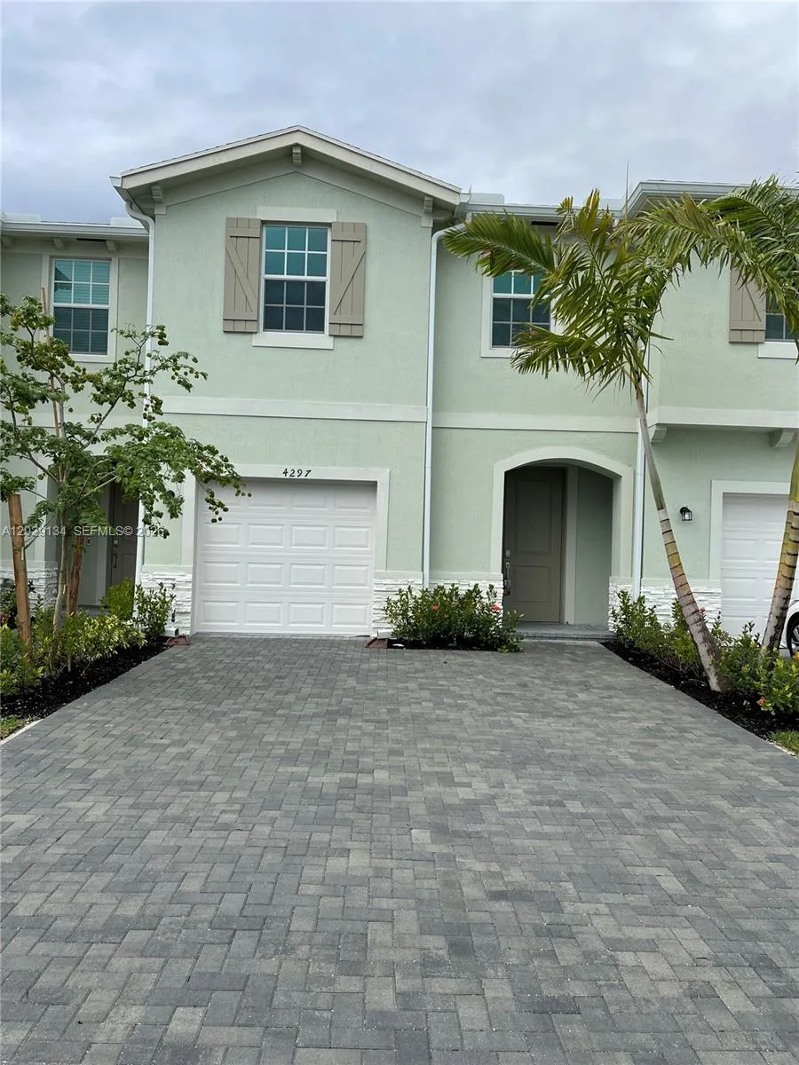 4297 Hammock Grove Dr # 4297, Lake Worth, FL 33467