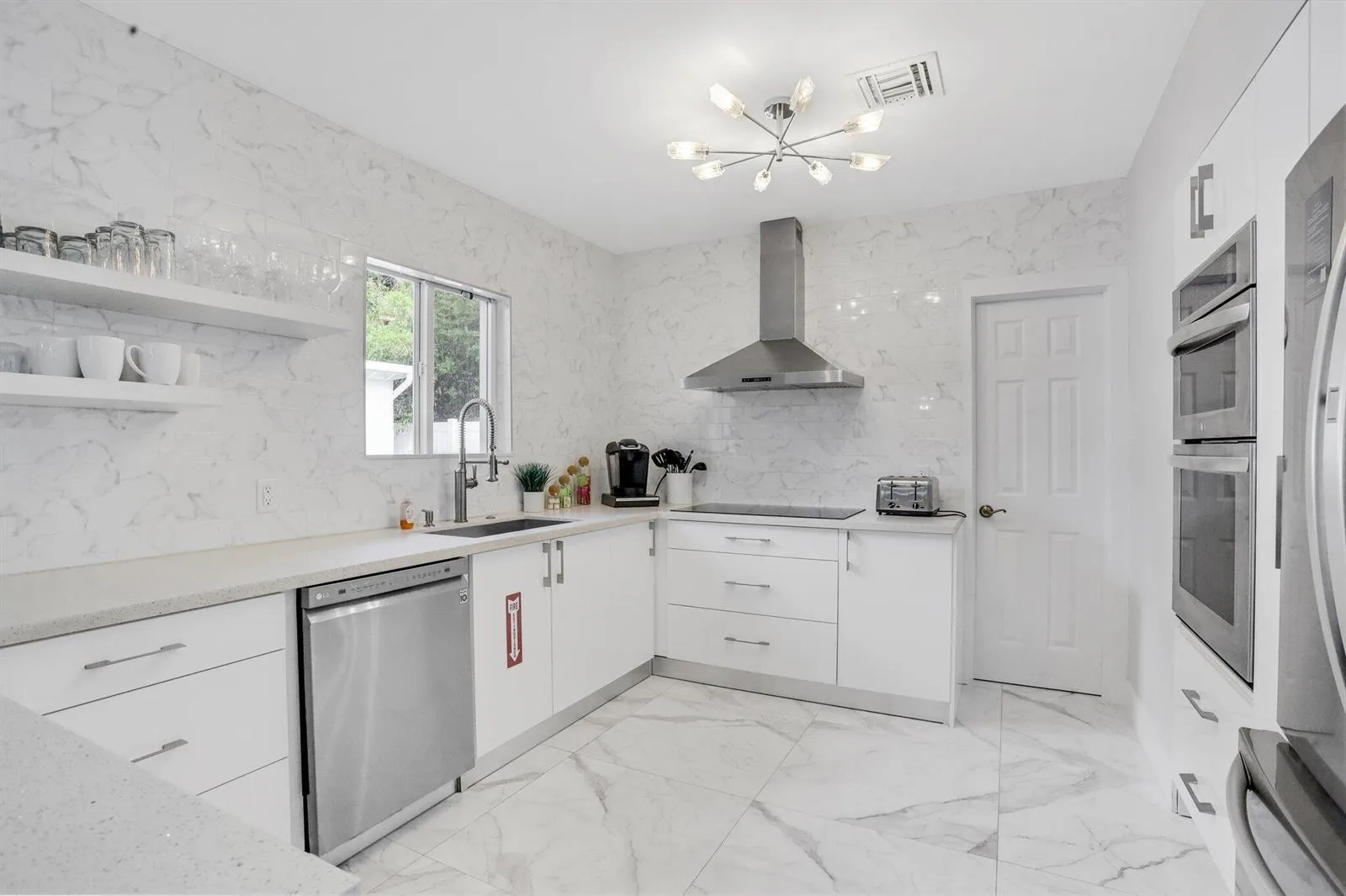 3025 CENTER Avenue, Fort Lauderdale, FL 33308 photo 13