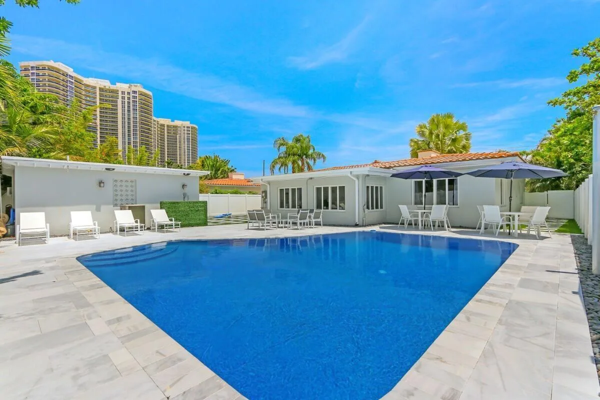 3025 CENTER Avenue, Fort Lauderdale, FL 33308 photo 5