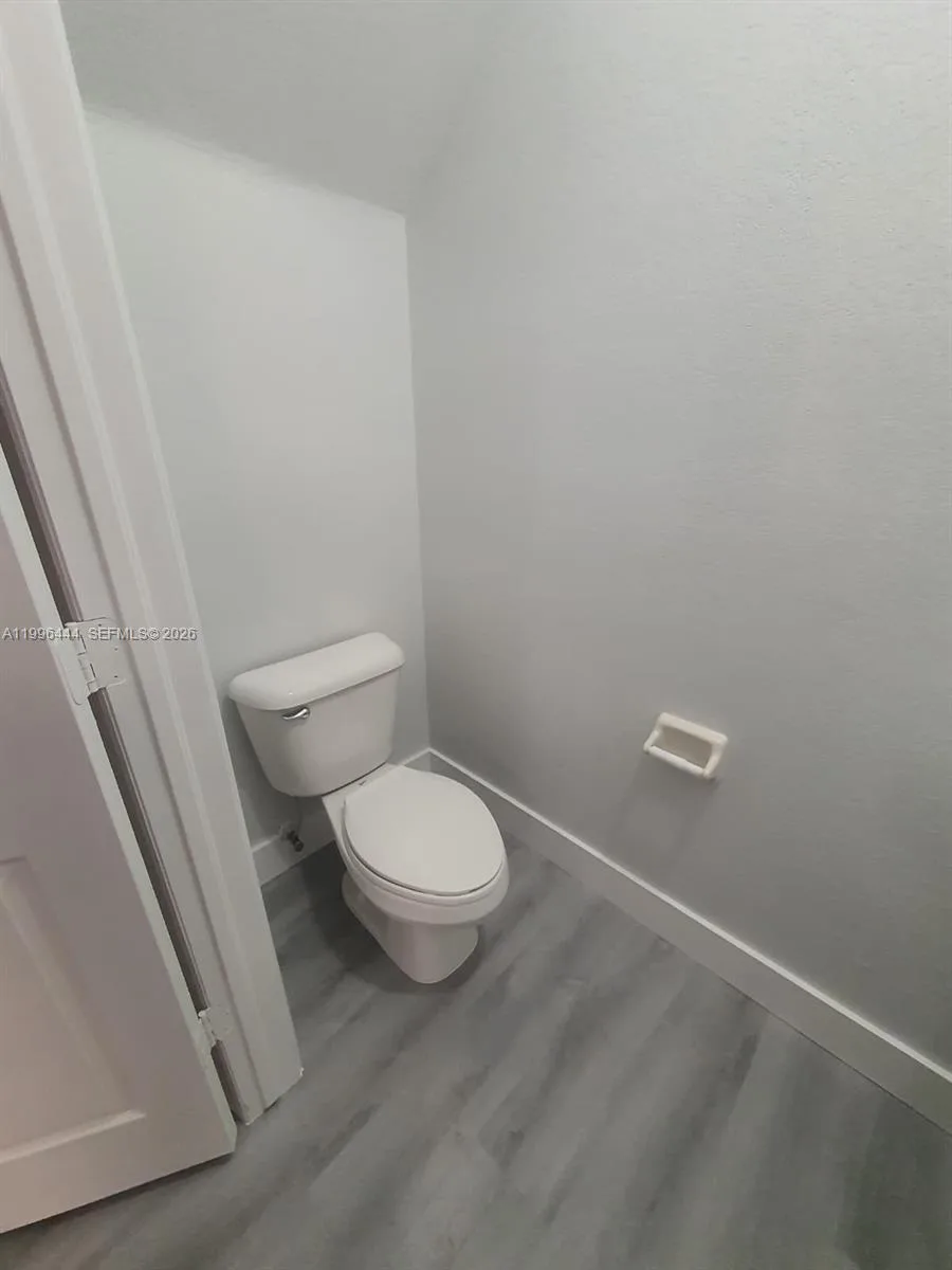16648 SW 83rd Ln # 16648, Miami, FL 33193 photo 4