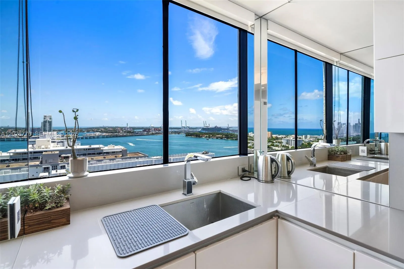 1330 West Ave # 2414, Miami Beach, FL 33139 photo 9