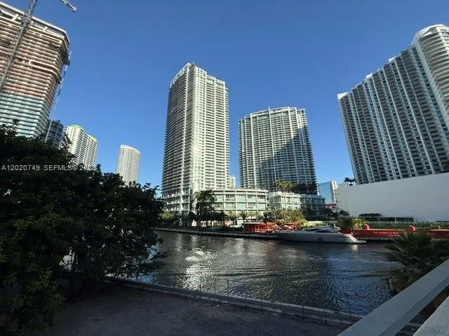 Mint at Riverfront Unit 1804 at 92 SW 3rd St # 1804, Miami, FL 33130 — photo 1