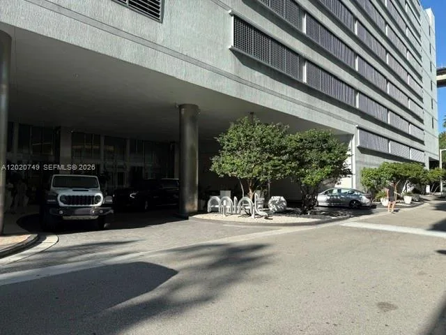 92 SW 3rd St # 1804, Miami, FL 33130 photo 2