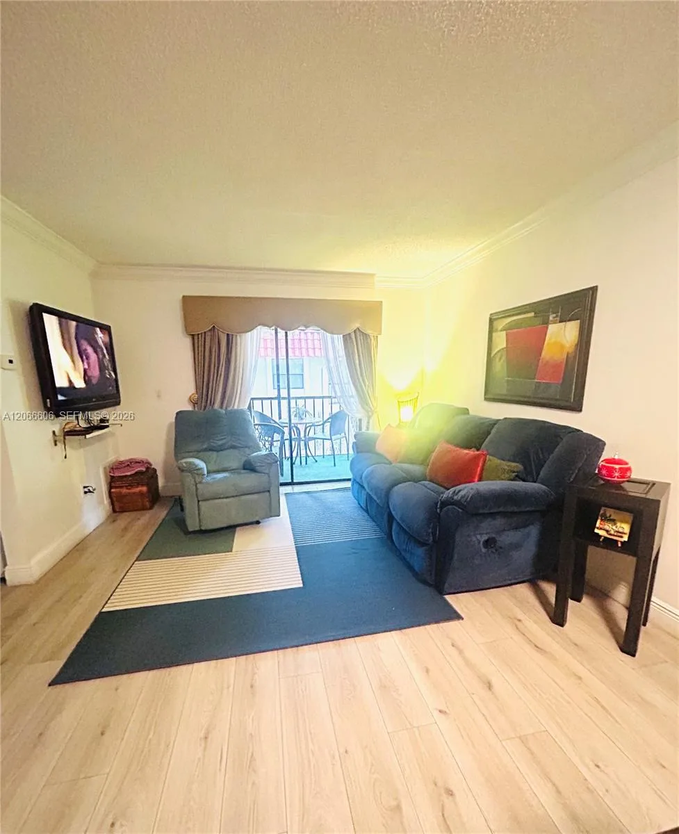 9702 Hammocks Blvd # 203, Miami, FL 33196 photo 10