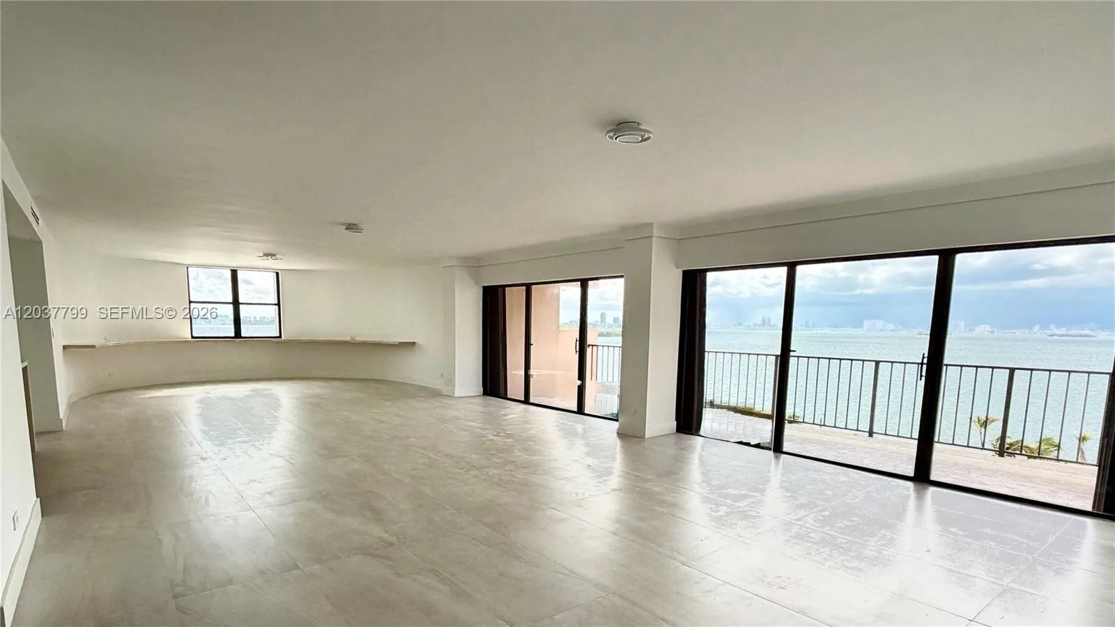 1800 NE 114th Street # 604, North Miami, FL 33181