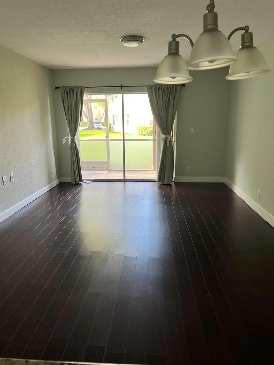 3071 Holiday Springs Boulevard # 101-8, Margate, FL 33063 photo 9