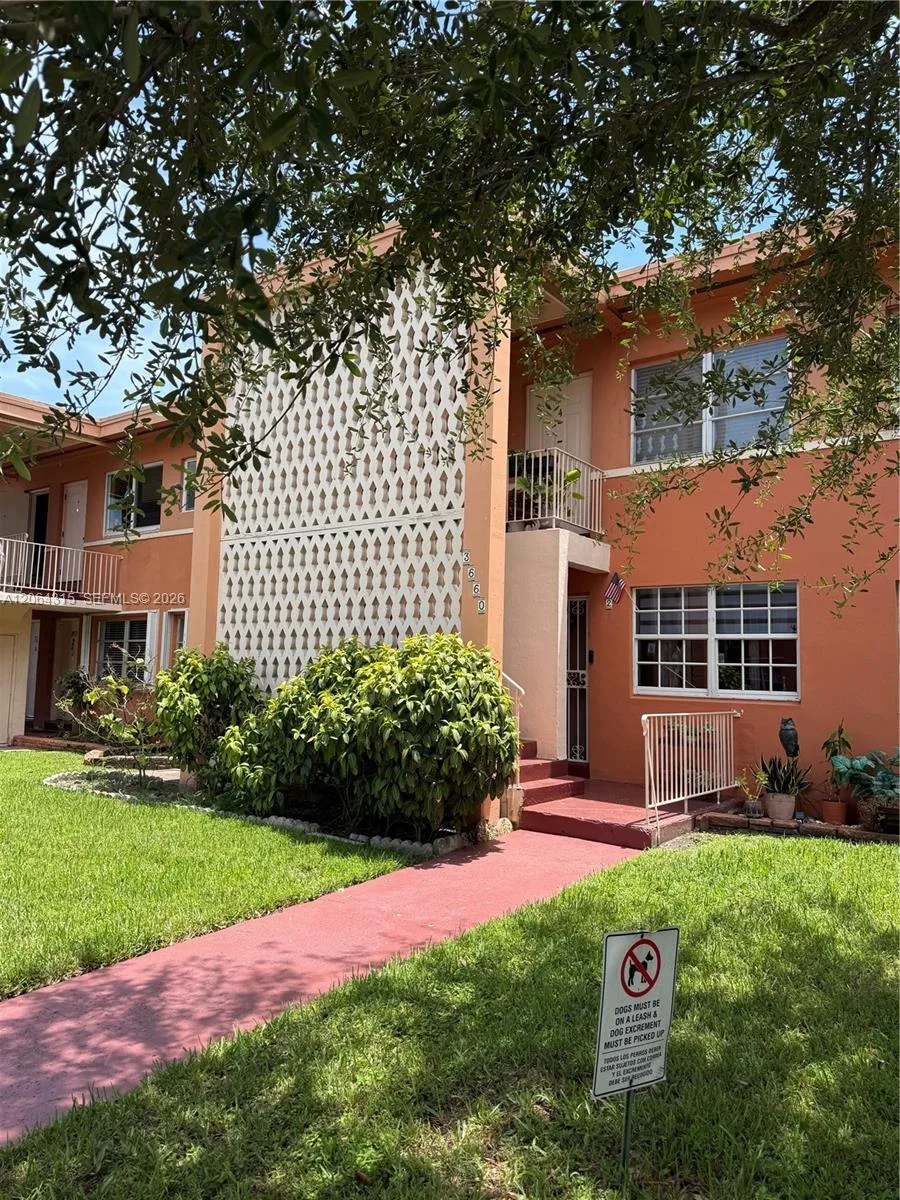 3660 SW 10th St # 7A, Miami, FL 33135