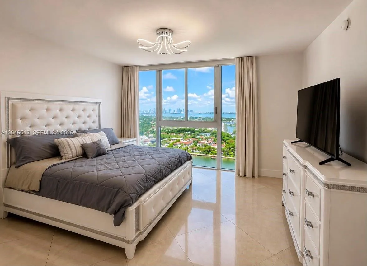 4775 Collins Ave # 2407, Miami Beach, FL 33140 photo 5