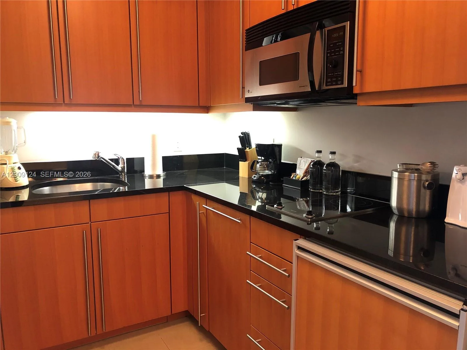 1435 Brickell Ave # 3505, Miami, FL 33131 photo 13