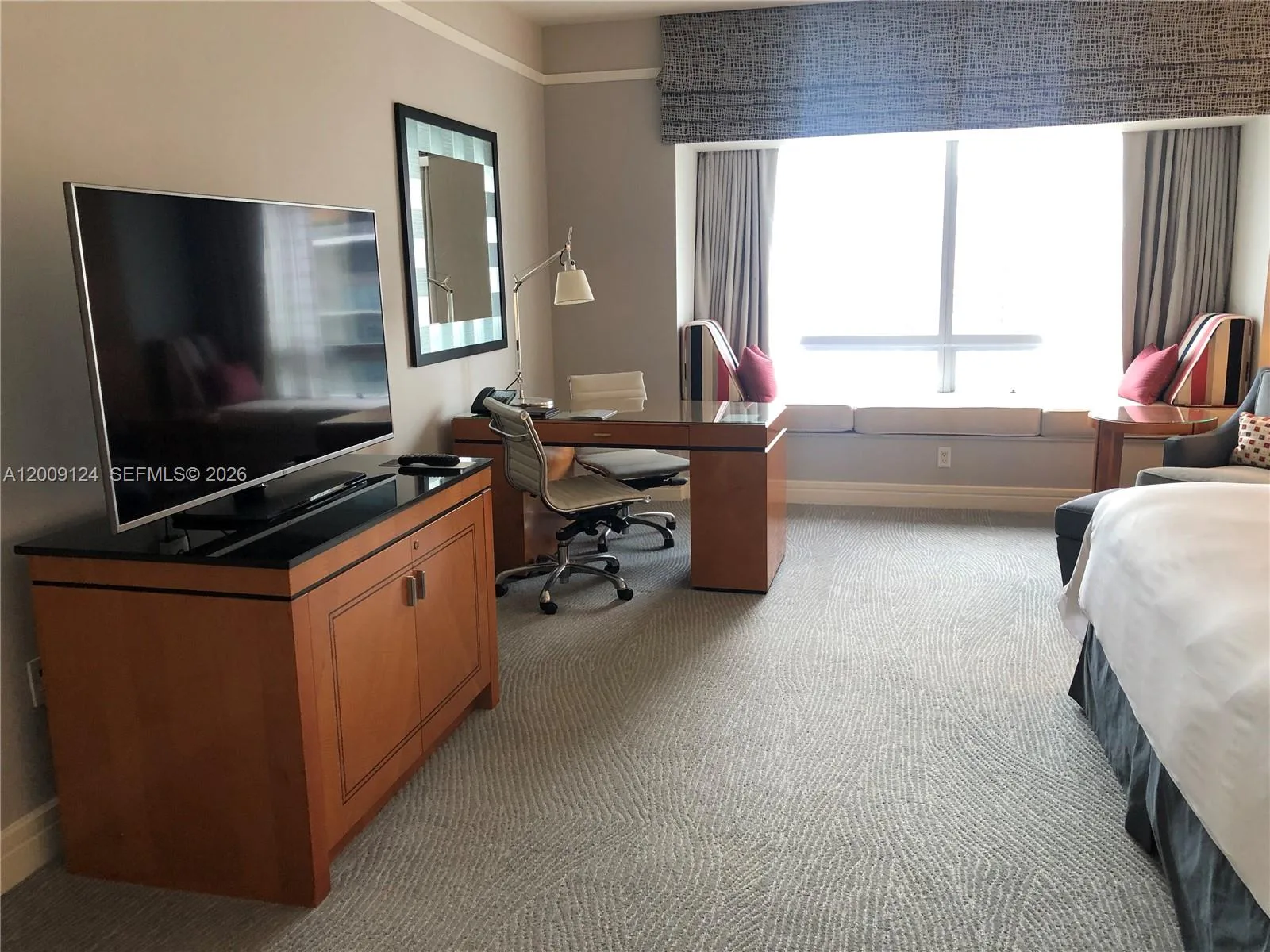 1435 Brickell Ave # 3505, Miami, FL 33131 photo 8