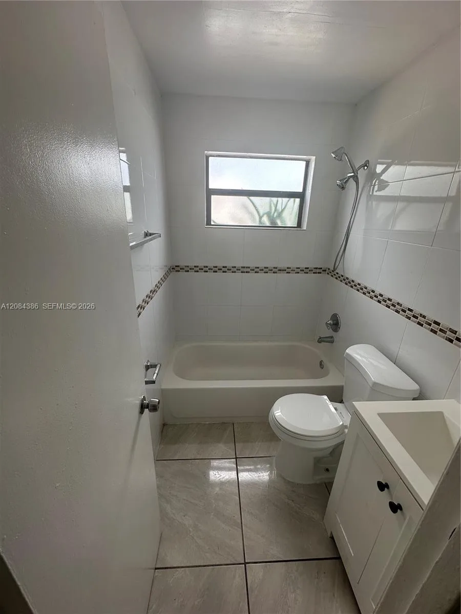4120 SW 19th St # 1, West Park, FL 33023