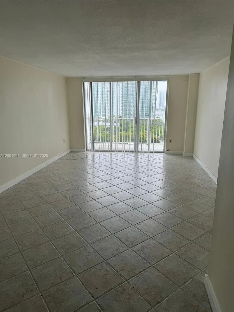 2851 NE 183rd St # 1609E, Aventura, FL 33160 — zdjęcie 2