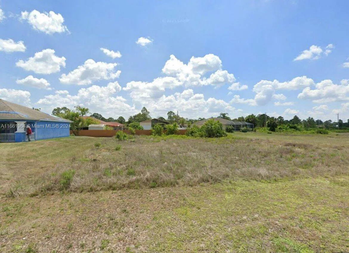 713 Downer Avenue South, Lehigh Acres, FL 33974 photo 4