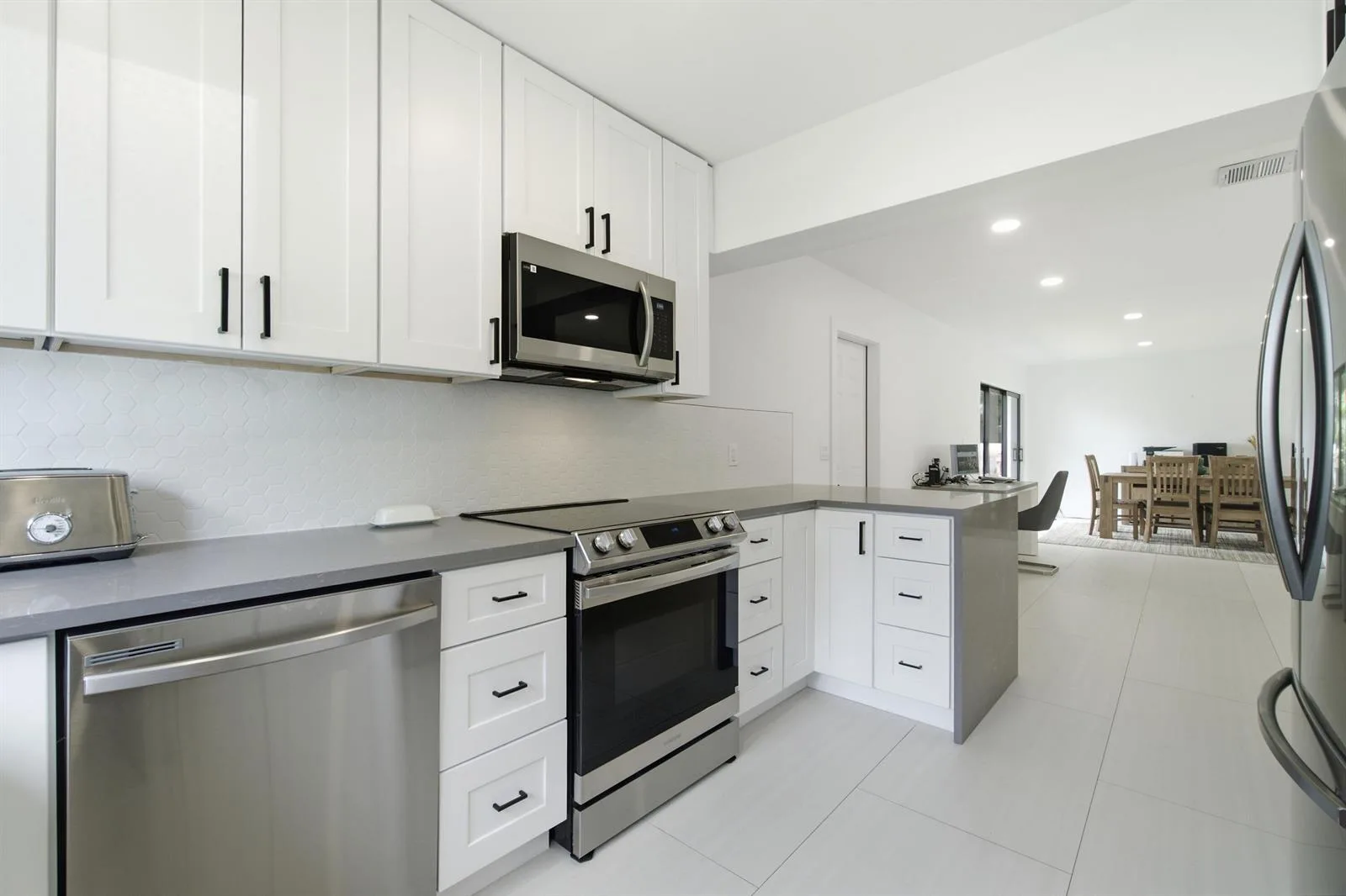 1333 SE 8TH Street, Deerfield Beach, FL 33441 photo 8