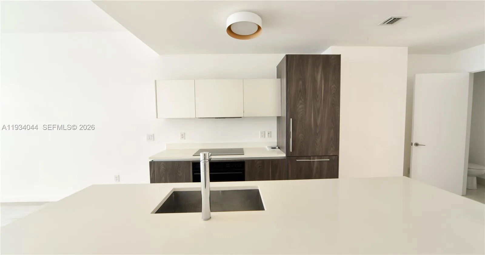 480 NE 31st St # 3405, Miami, FL 33137 photo 5