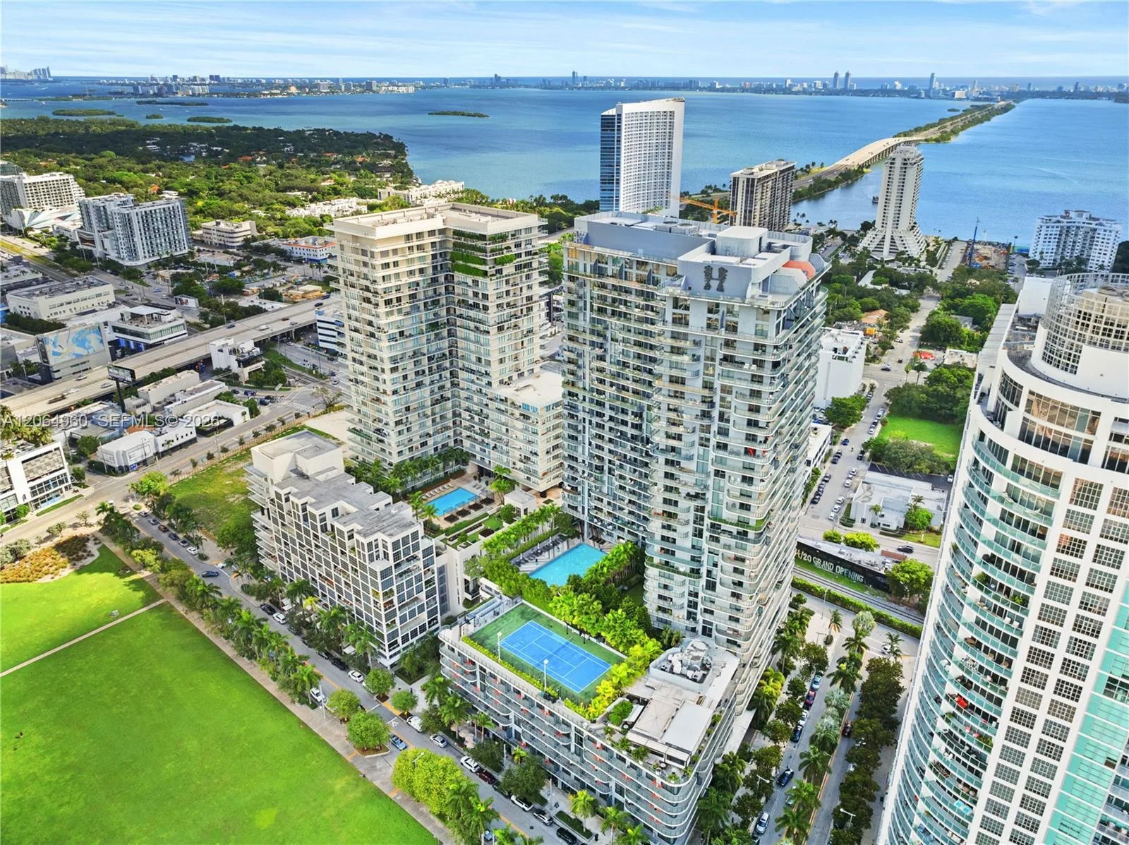 121 NE 34th St # 2409, Miami, FL 33137 photo 10