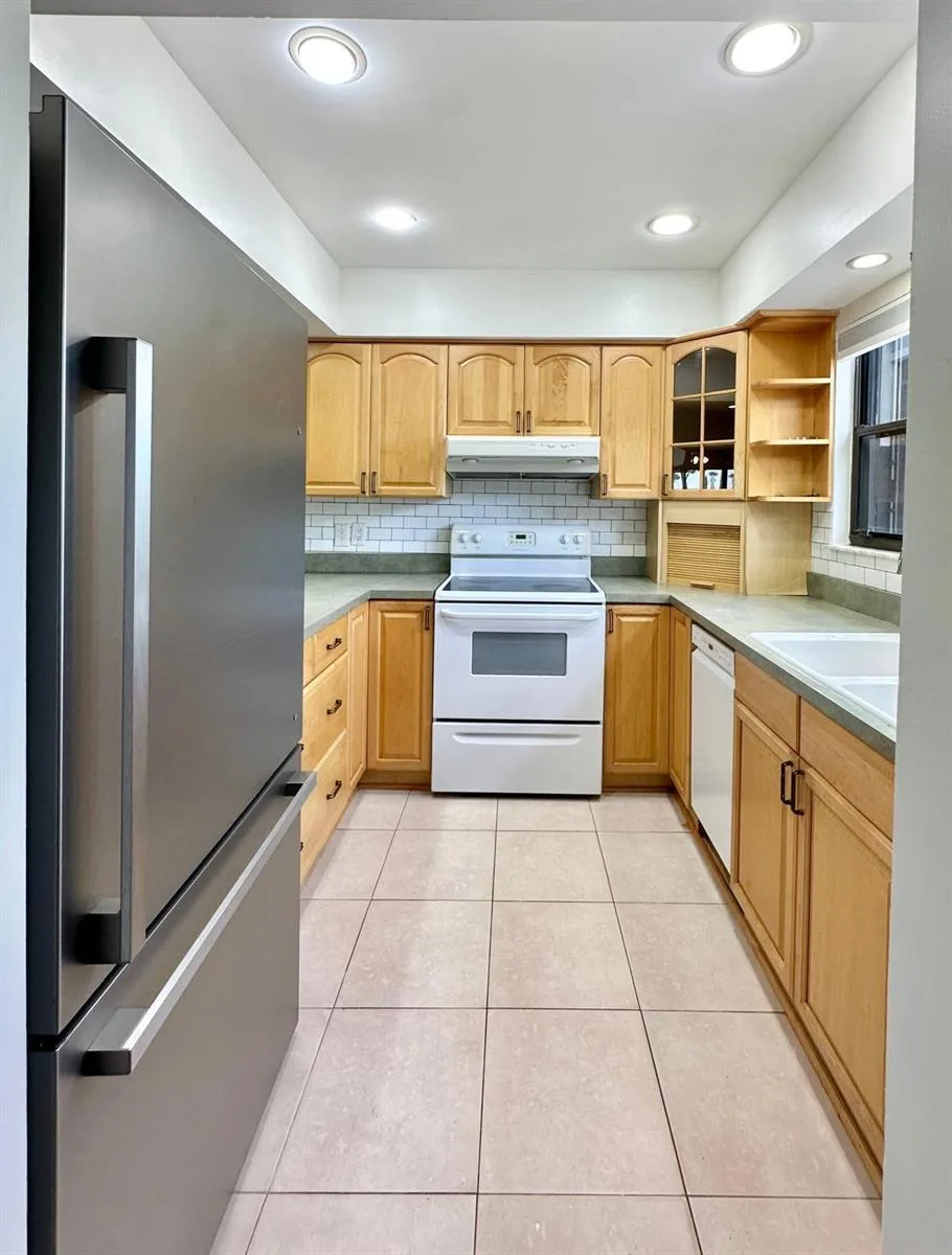 13509 S Indian River Drive # 406, Jensen Beach, FL 34957 photo 4
