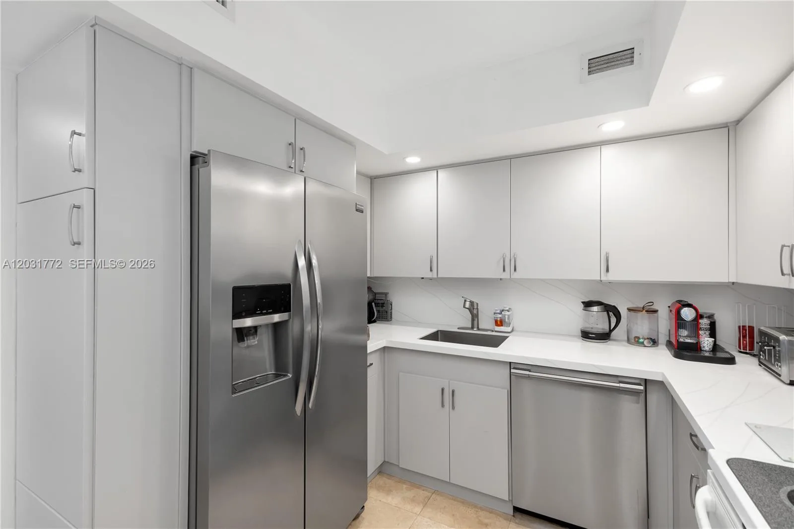 5600 Collins Ave # 14R, Miami Beach, FL 33140 photo 11