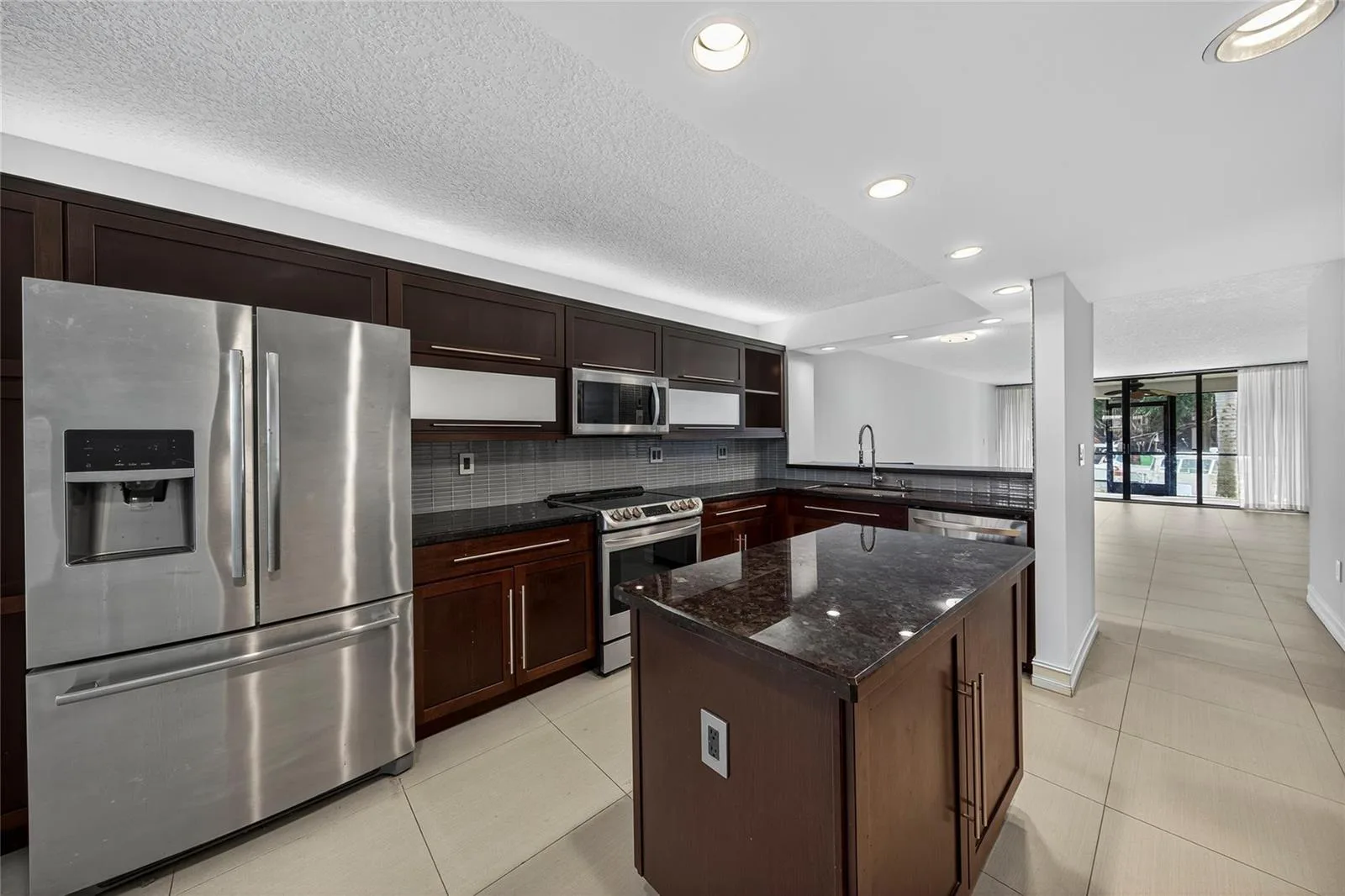 1100 SE 5th Court # 53, Pompano Beach, FL 33060 photo 2