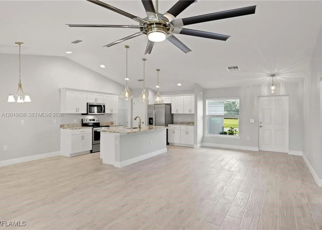 604 WILMINGTON, Cape Coral, FL 33993 photo 3