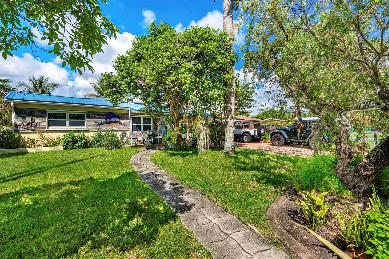 4717 SW 35th Avenue, Dania Beach, FL 33312 photo 3