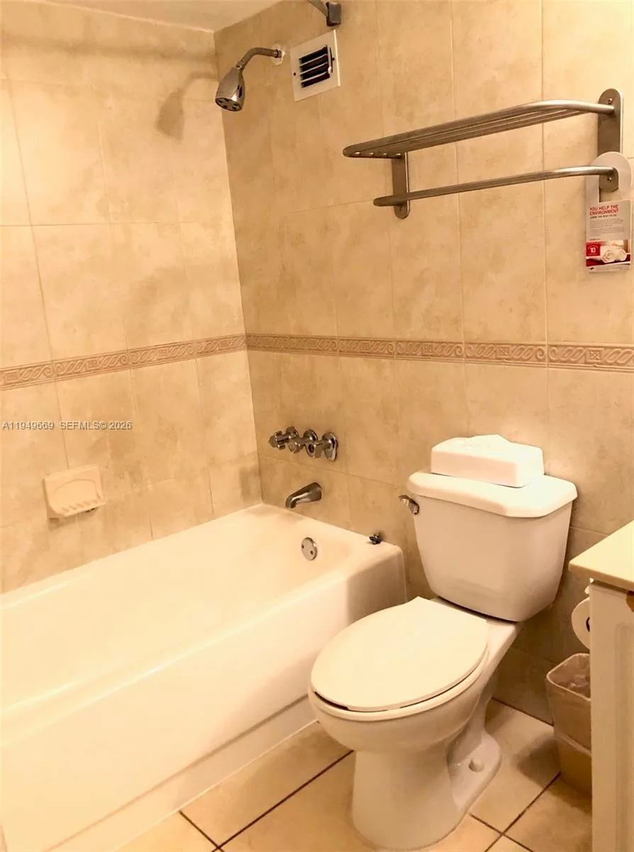 19201 Collins Ave # 823, Sunny Isles Beach, FL 33160 photo 13