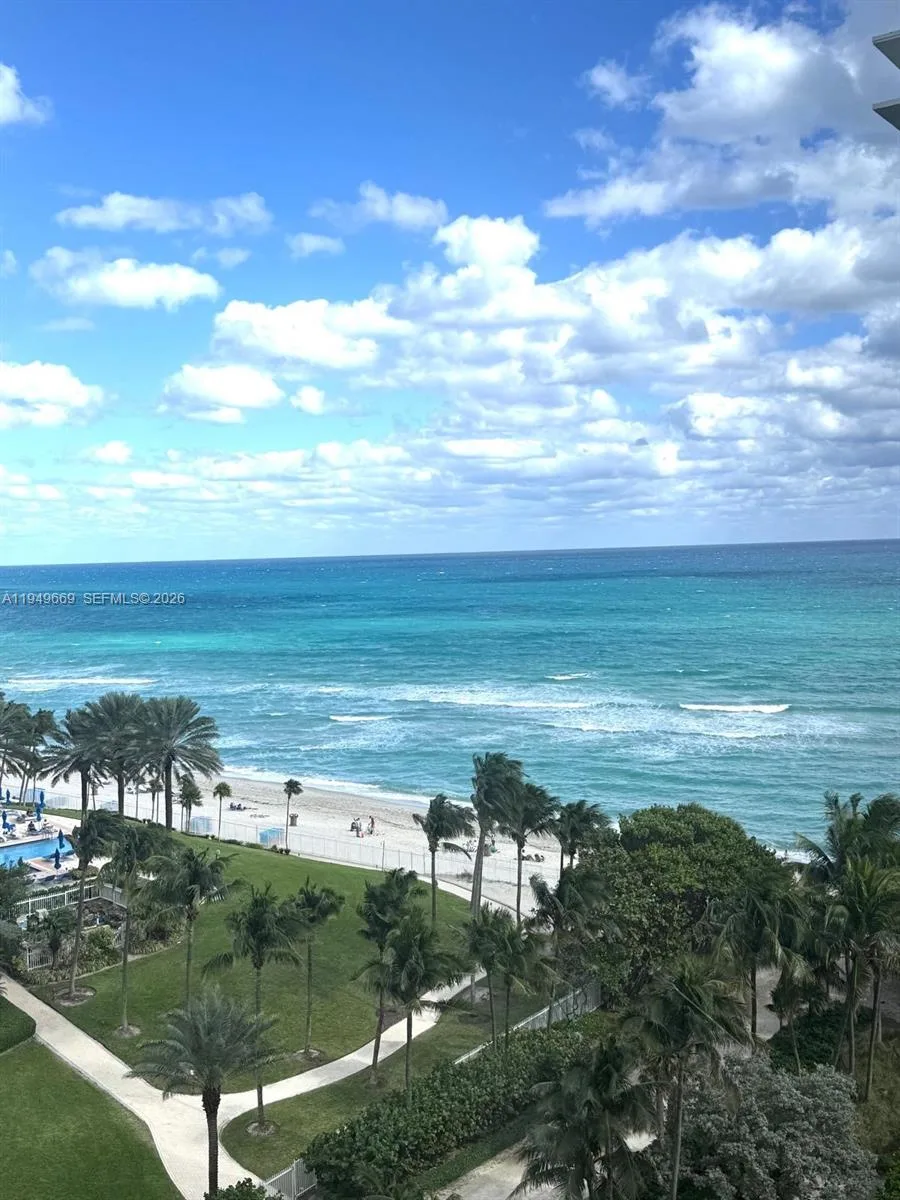 19201 Collins Ave # 823, Sunny Isles Beach, FL 33160 photo 5