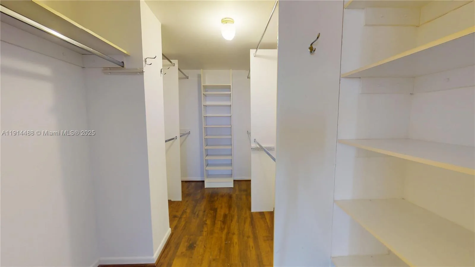 600 THREE ISLANDS BLVD # 402, Hallandale Beach, FL 33009 photo 13