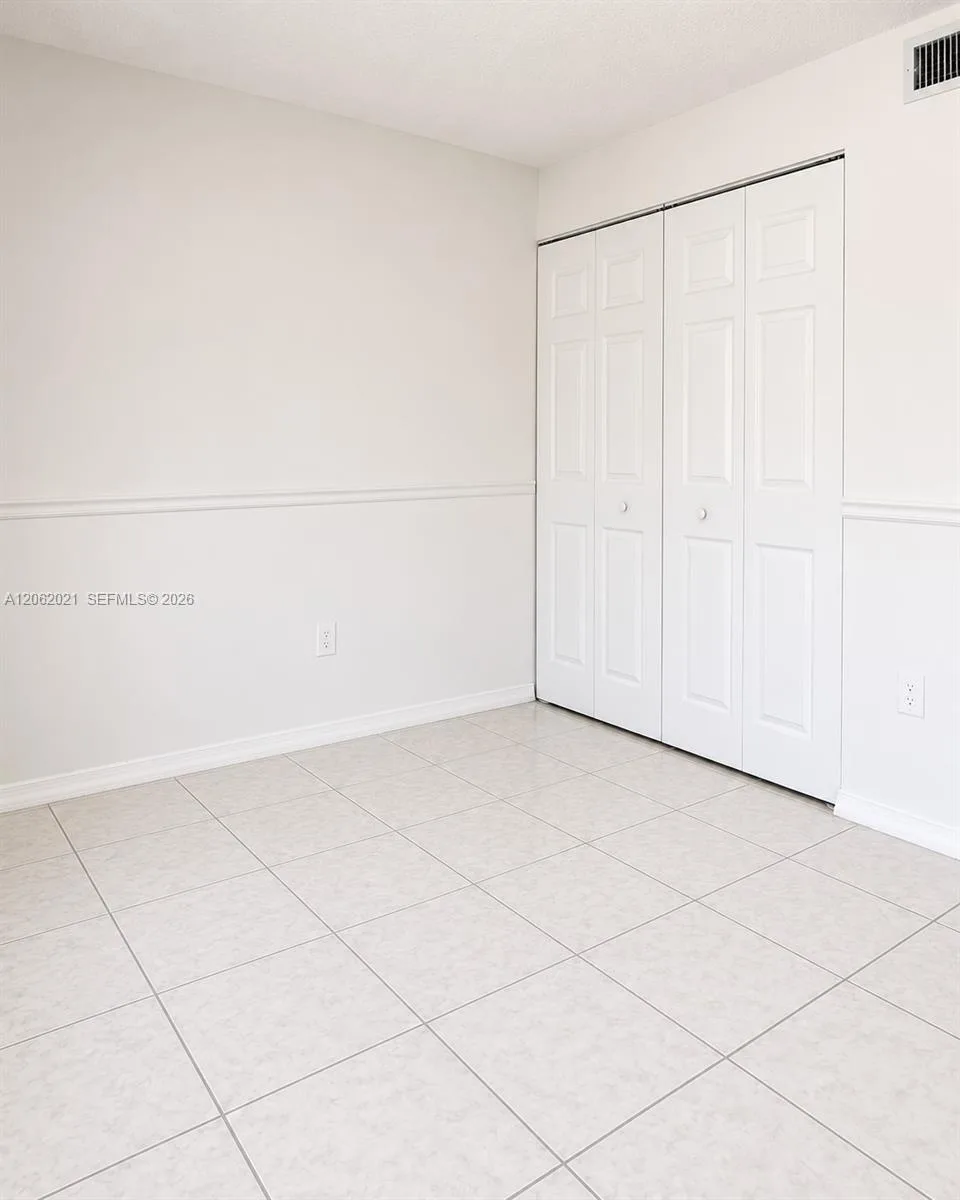 6095 W 18th Ave # S216, Hialeah, FL 33012 photo 11