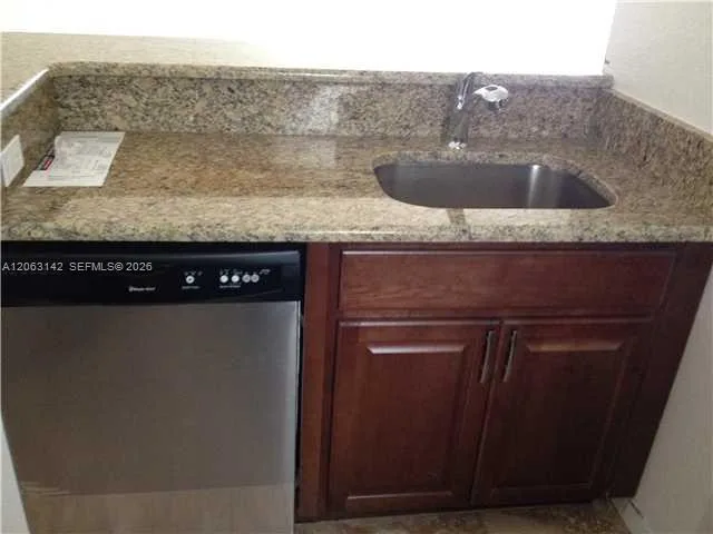 3350 N Pinewalk Dr N # 1428, Margate, FL 33063 photo 3
