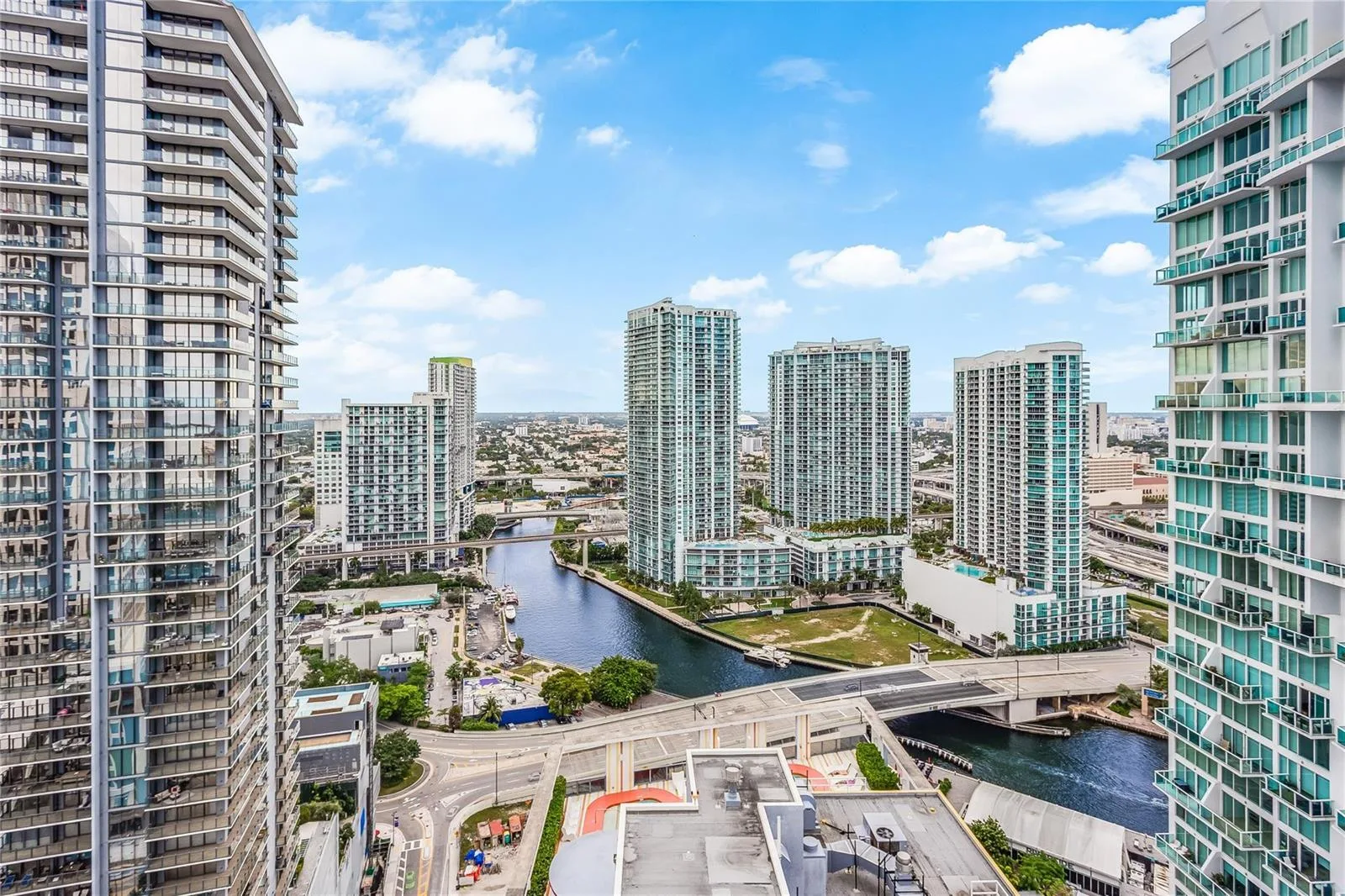55 SE 6th Street # 3500, Miami, FL 33131