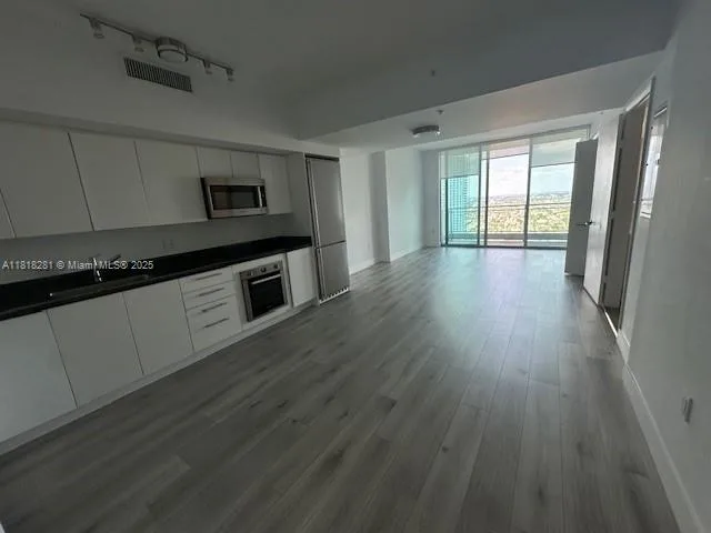 Mint at Riverfront Unit 4909 at 92 SW 3rd St # 4909, Miami FL 33130 — photo 1