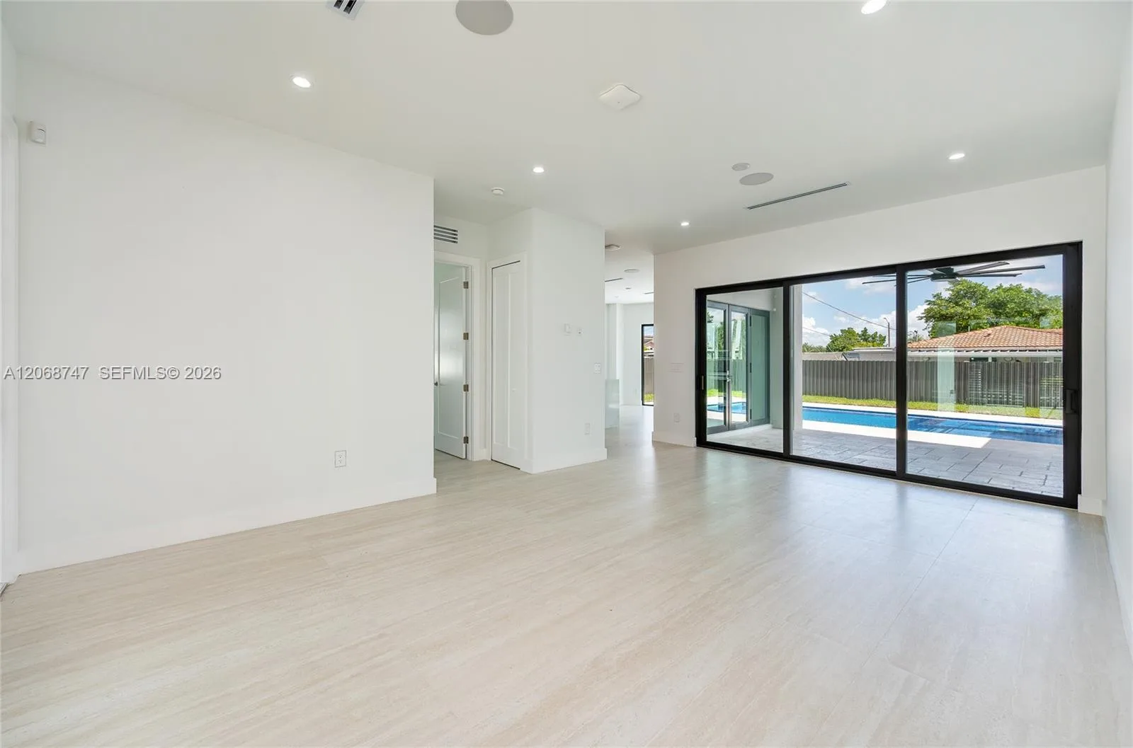 9951 SW 41st Ter, Miami, FL 33165 photo 2