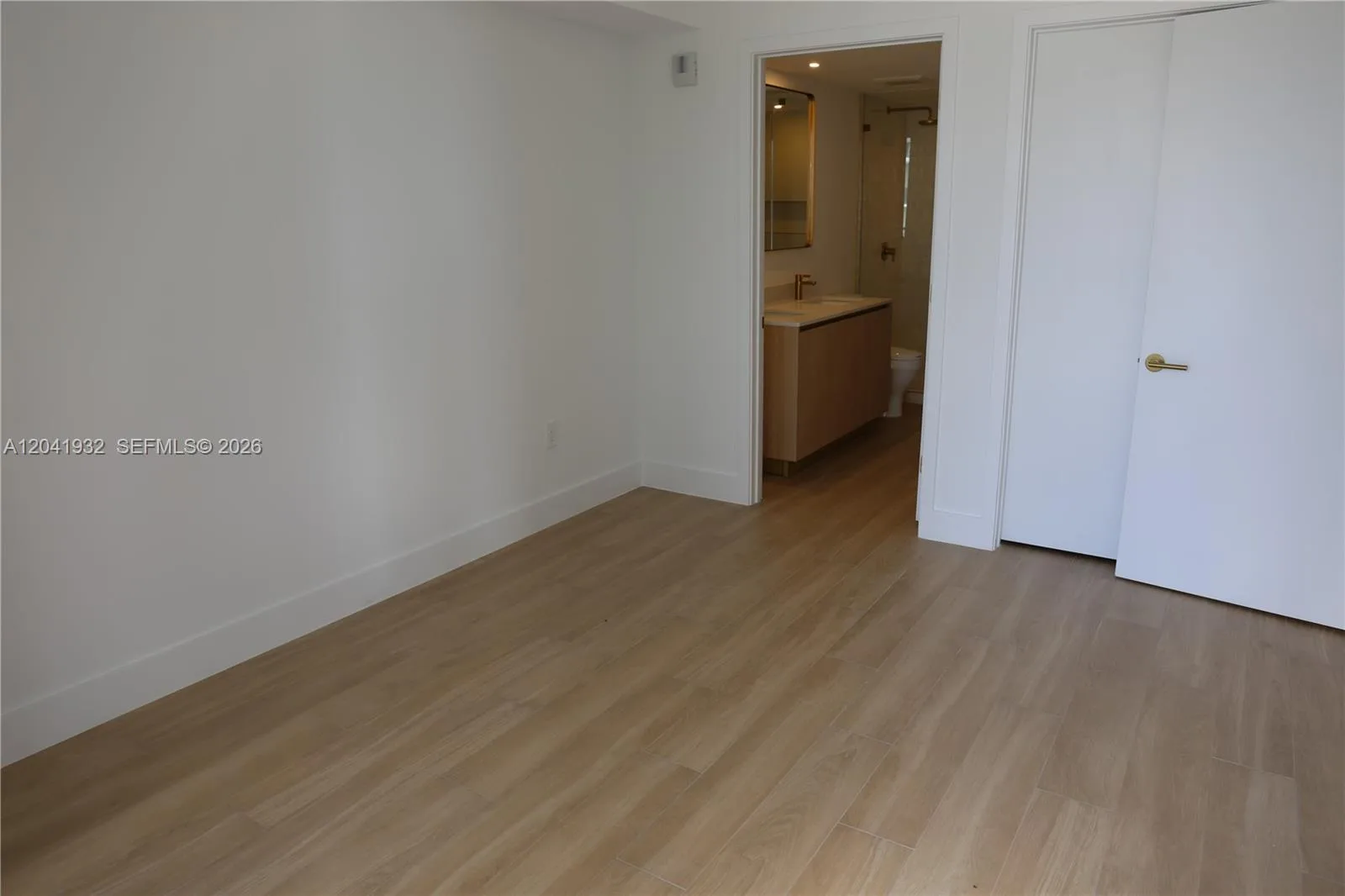 90 NE 32nd St # 802, Miami, FL 33137 photo 12