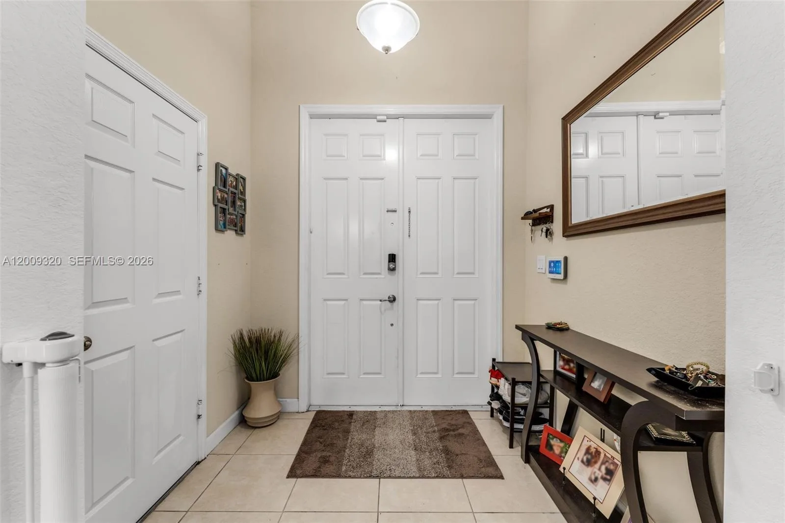216 NE 36th Ter, Homestead, FL 33033 photo 5