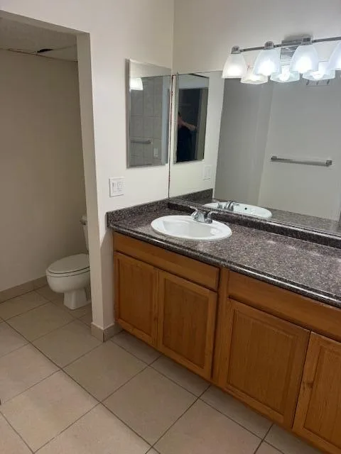 637 EXECUTIVE CENTER Drive # N105, West Palm Beach, FL 33401 photo 12