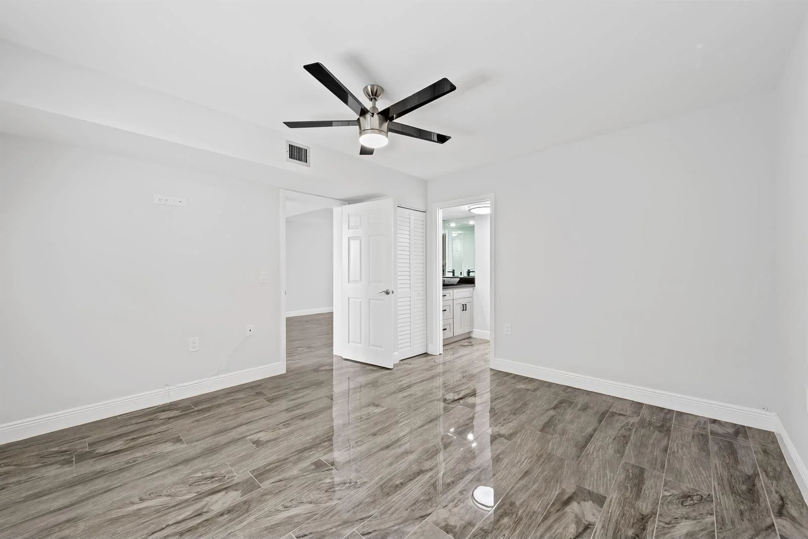 1502 Whitehall Drive # 403, Davie, FL 33324 photo 10