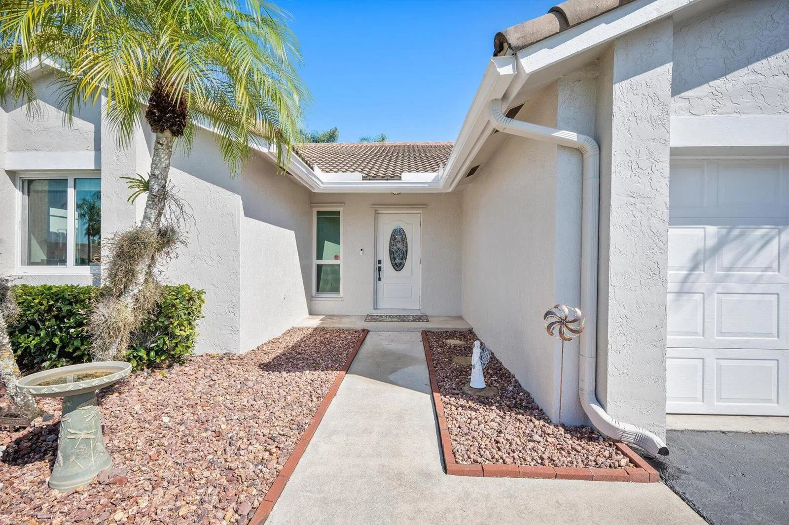 15541 Dover Court, Davie, FL 33331 photo 2