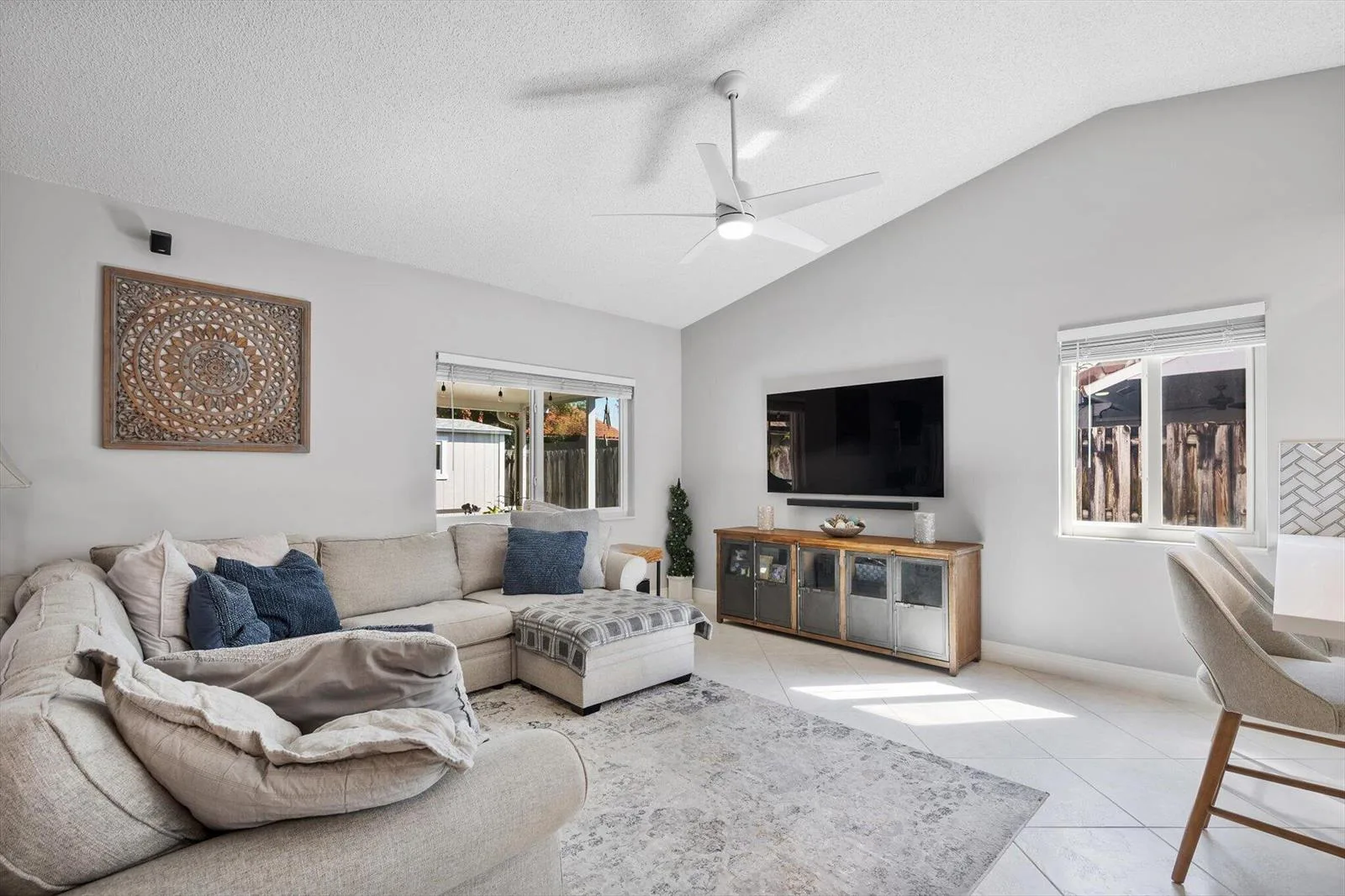 15541 Dover Court, Davie, FL 33331 photo 6