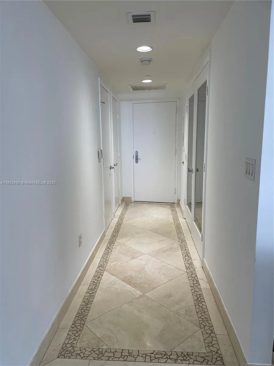 1850 S Ocean Dr # 3506, Hallandale Beach, FL 33009 photo 2