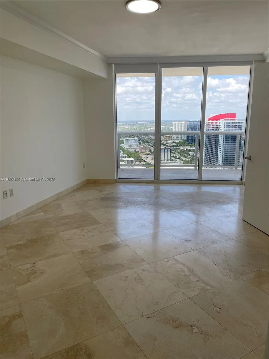 1850 S Ocean Dr # 3506, Hallandale Beach, FL 33009 photo 5