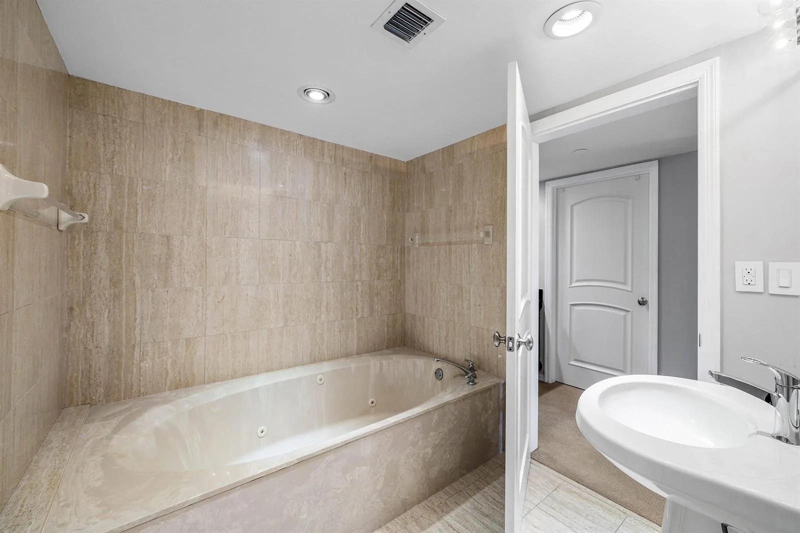 120 SE 5th Avenue # 223, Boca Raton, FL 33432 photo 13