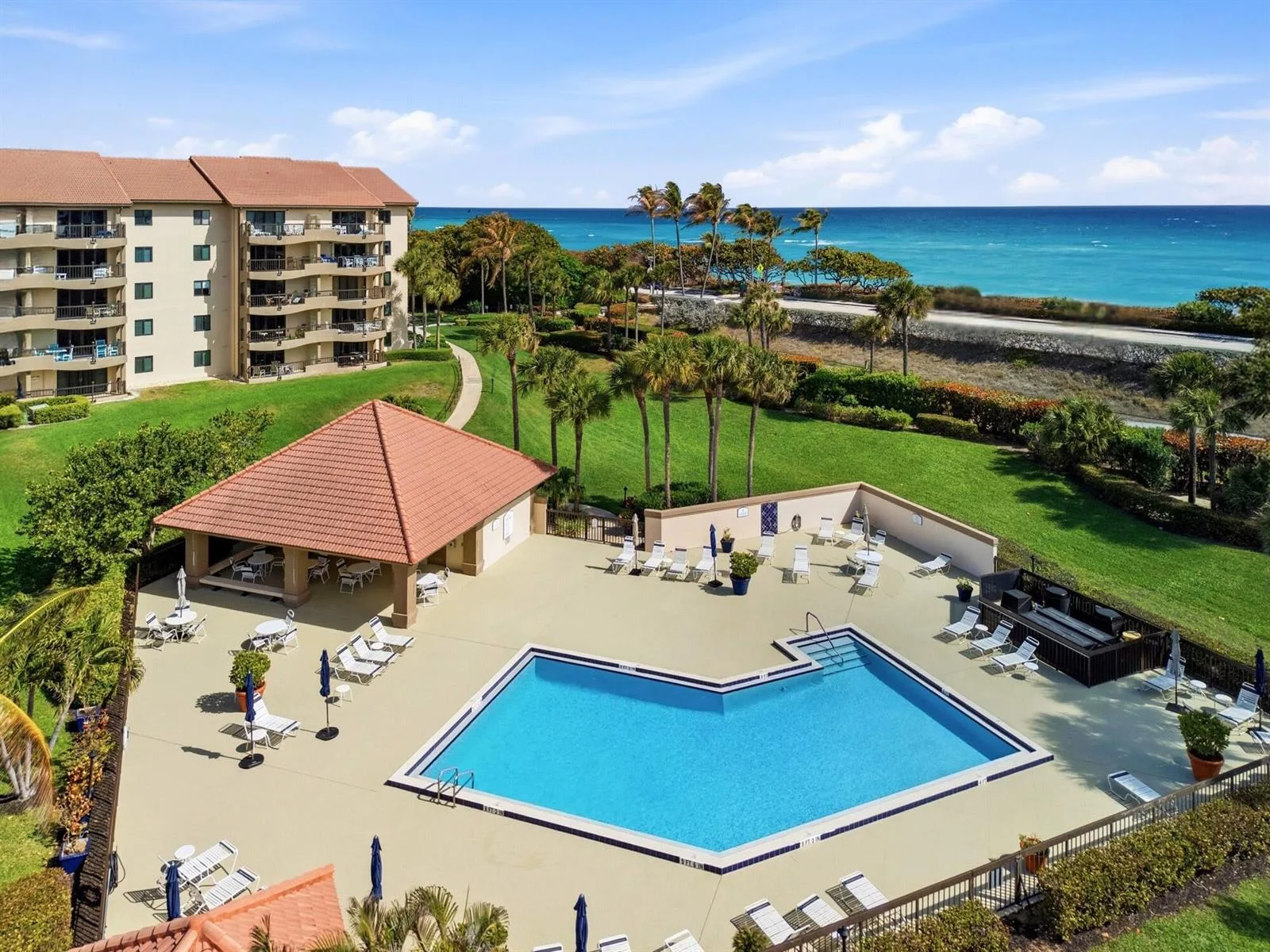 401 Ocean Bluffs Boulevard # 104, Jupiter, FL 33477