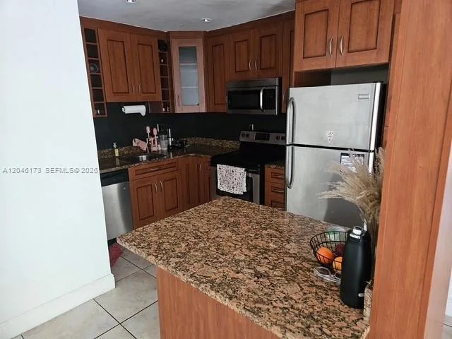 9483 SW 76th St # N8, Miami, FL 33173 photo 5