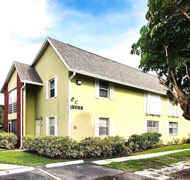 12052 ALTERNATE A1A # C8, Palm Beach Gardens, FL 33410