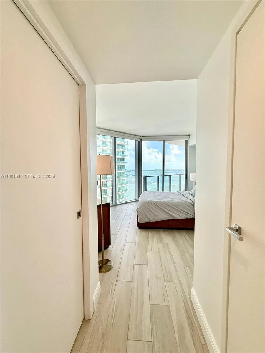 1300 Brickell Bay Dr # 3406, Miami, FL 33131 photo 11