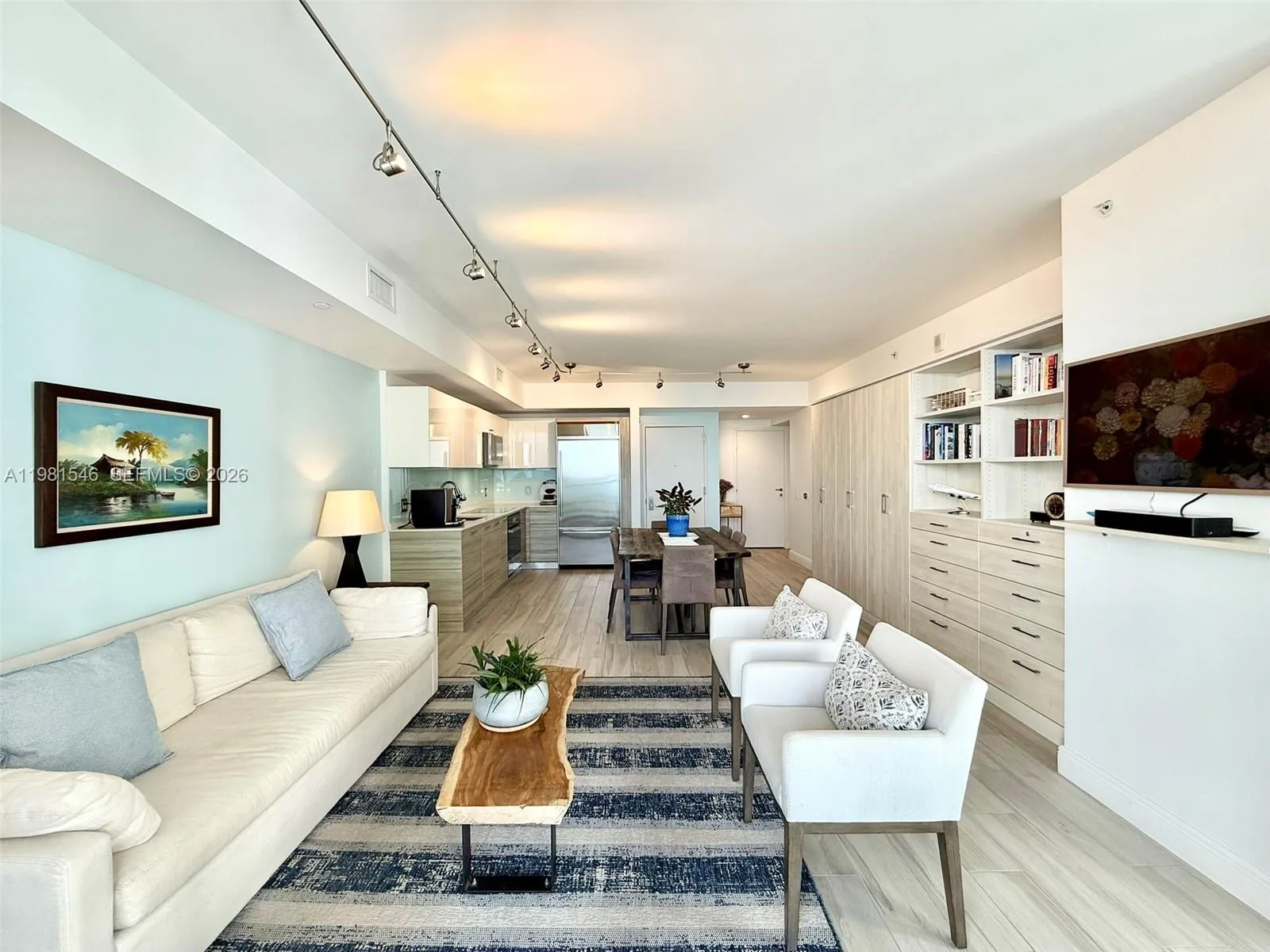 1300 Brickell Bay Dr # 3406, Miami, FL 33131 photo 4