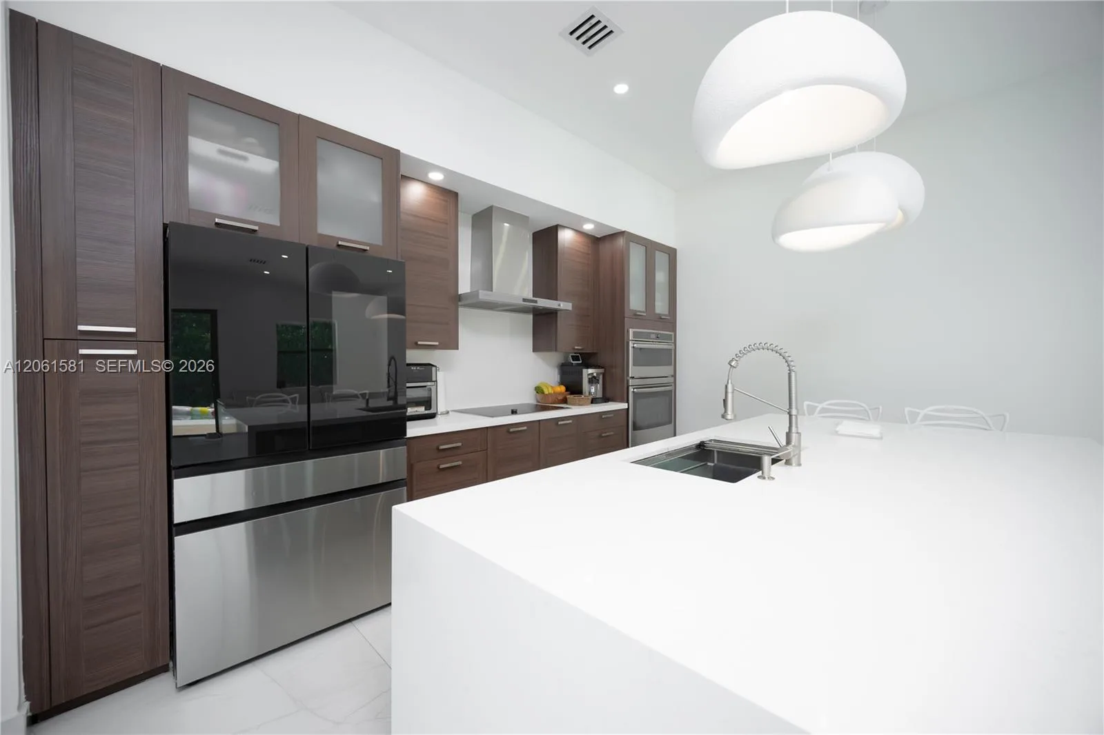 8995 NW 161st Ter, Miami Lakes, FL 33018 photo 11
